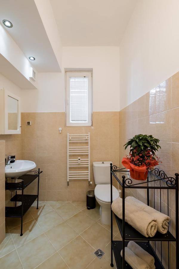 Spacious 3 Bedroom Home In Sofia'S Top Center 외부 사진